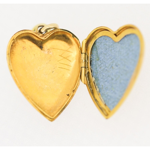 5 - Attractively Detailed 9 Carat Yellow Gold Heart Locket Pendant Incised Detailing 2cm High