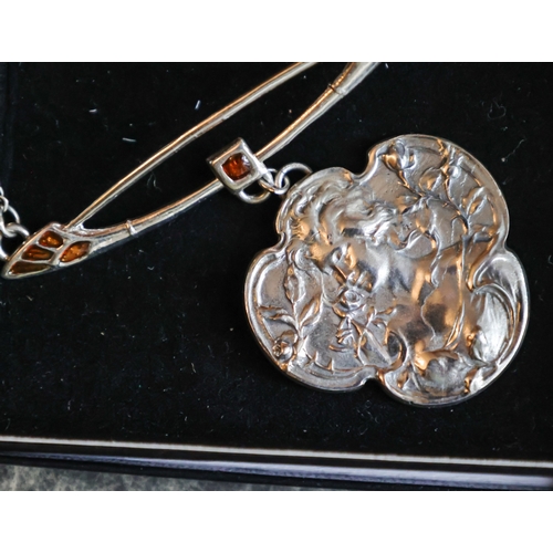 27 - Silver Art Nouveau Pendant Necklace Attractively Detailed Inset with Amber Silver Chain