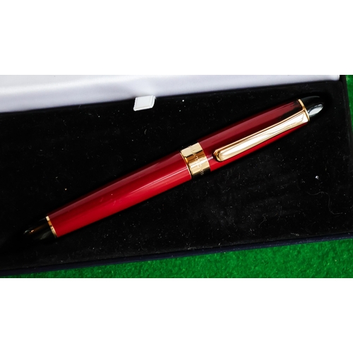 44 - Platinum Fountain Pen Enamel Decorated Gold Filled