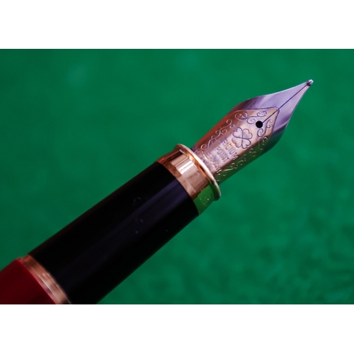 44 - Platinum Fountain Pen Enamel Decorated Gold Filled