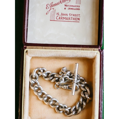 67 - Silver Ladies T-Bar Clasp Bracelet