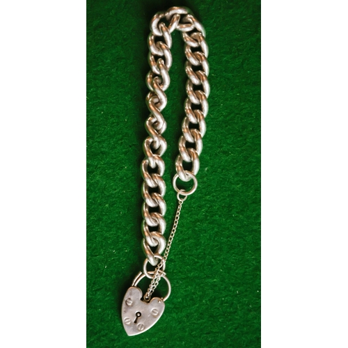 69 - Silver Ladies Curblink Bracelet Heart Padlock Clasp Safety Chain Present