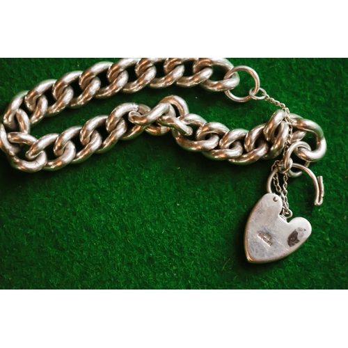 69 - Silver Ladies Curblink Bracelet Heart Padlock Clasp Safety Chain Present