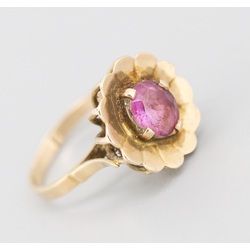 106 - Pink Sapphire Single Stone Set Floral Motif Ring Mounted in 9 Carat Yellow Gold Ring Size J and a Ha... 