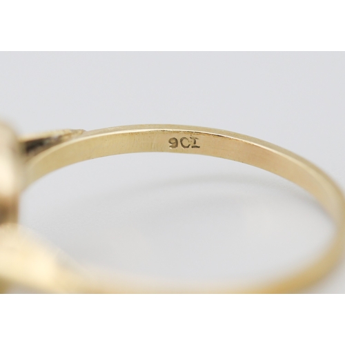 259 - Red Garnet Set Single Stone Ring Mounted in 9 Carat Yellow Gold Ring Size P