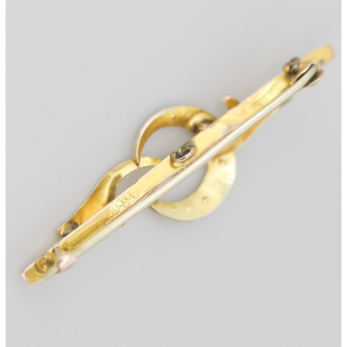 262 - Attractively Detailed Seed Pearl and Garnet Set Brooch 4.5cm