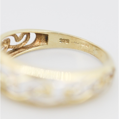 283 - Celtic Knot Motif Ring Mounted in 9 Carat Yellow Gold Ring Size U