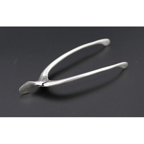293 - Sterling Silver Wishbone Sugar Nips 9cm