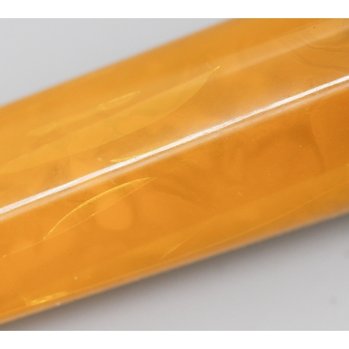 66 - 15 Carat Rose Gold Mounted Amber Cigar Holder with Original Presentation Case