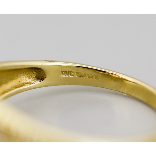 37 - Citrine Set Single Stone Ring with Floral Motifs to Shoulders Mounted in 9 Carat Yellow Gold Ring Si... 