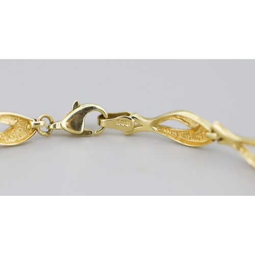 42 - 14 Carat Yellow and White Gold Fancy Link Bracelet 19.5cm Long