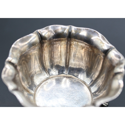 Silver Bowl Fluted Form with Lions Head and Paw Motif Supports 12cm ...