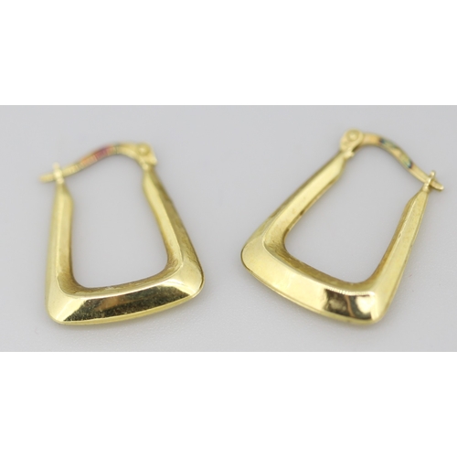 20 - Pair of 9 Carat Yellow Gold Square Form Hoop Earrings 2cm High
