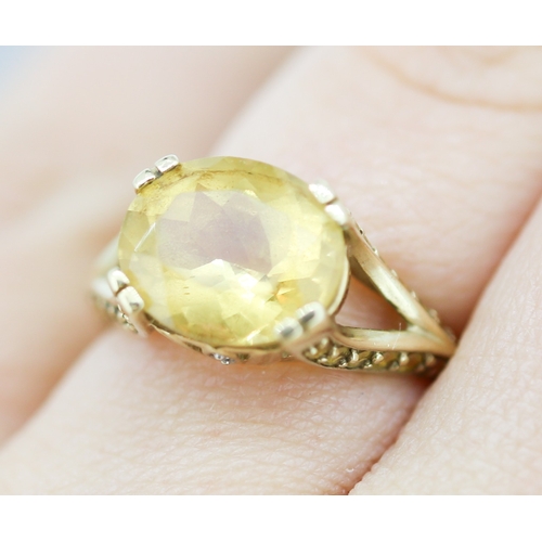 47 - Finely Detailed Citrine Set Ring with Diamond Inset and Further Citrine Set to Shoulders Mounted in ... 