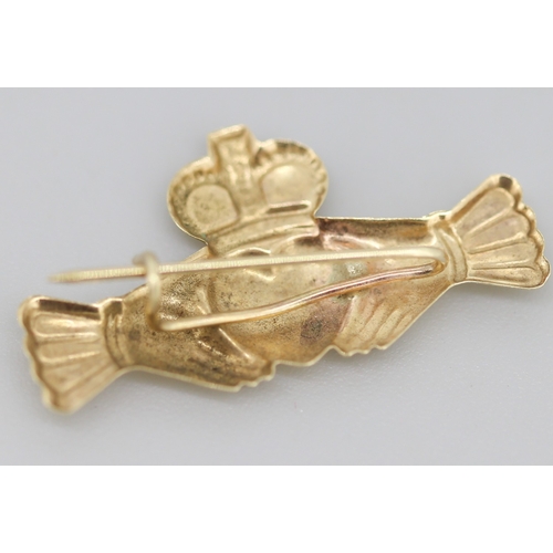 61 - 9 Carat Yellow Gold Claddagh Motif Brooch 3cm