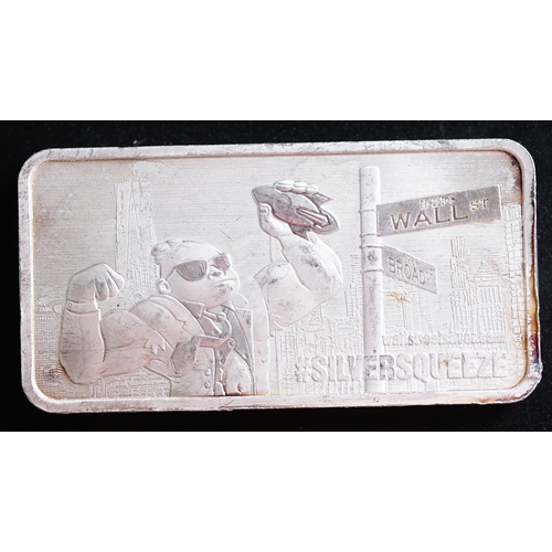 17 - 10 Ounce Fine 999.9 Silver Bar Wall Street 'Silver to the Moon. Silver Squueze' Silver GoldBull