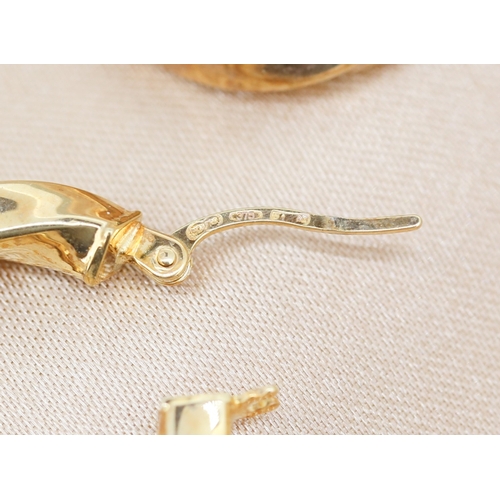 24 - Pair of 9 Carat Yellow Gold Twist Form Hoop Earrings 2cm Diameter