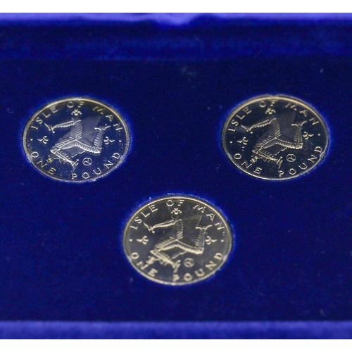 56 - Sterling Silver Isle of Man 1 Pound Coin Set Queen Elizabrht II 1979, Probjoy Mint Encapsulated with... 