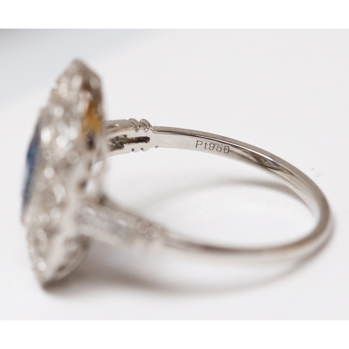23 - Finely Detailed Bezel Set Sapphire Centre Stone Ring with Diamond Eight Stone Set Filigree Surround ... 