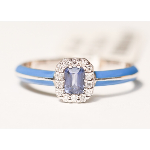 49 - Attractively Detailed Sapphire Centre Stone Ring with Diamond Set Halo Surround, Mounted in 18 Carat... 