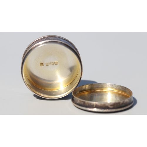 31 - Sterling Silver Circular Form Keep Sake Box, Textured Lid 3.5cm Diameter and 2cm High, Hallmarked S ... 