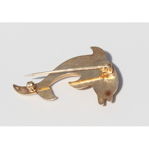 55 - 9 Carat Yellow Gold Dolphin Motif Brooch 4.5cm