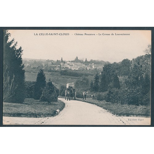 92 - France. A large unsorted accumulation with better cards noted. Qty. approx. 3500 (B)