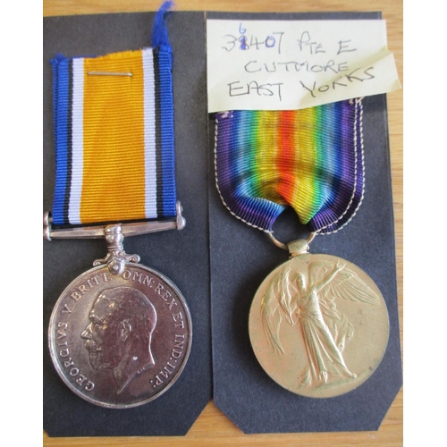 20 - WW1 range with 1. 1914-15 Star trio to SE-7166 Pte T. Gervan A.V.C.
2. BWM and Victory Medal to 758 ... 