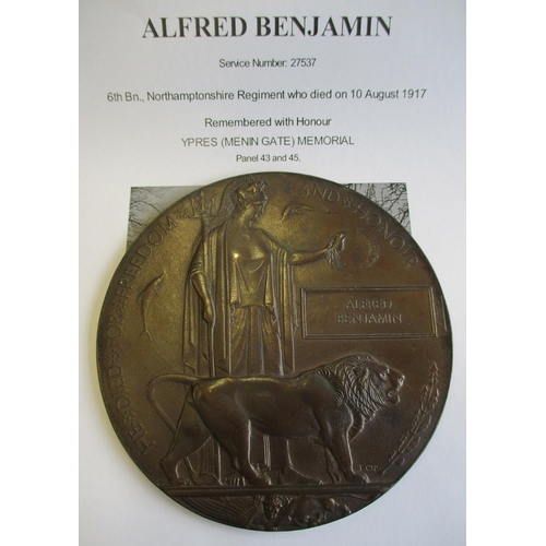 71 - WW1 Memorial Plaques to John Cole & Alfred Benjamin, nearly very fine to extremely fine, 1 with card... 