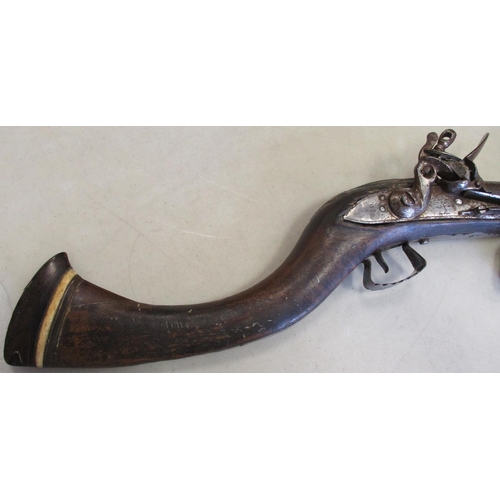 88 - Sindh early 19th century flintlock rifle with 1801 East India Company lockplate, mother of pearl dec... 