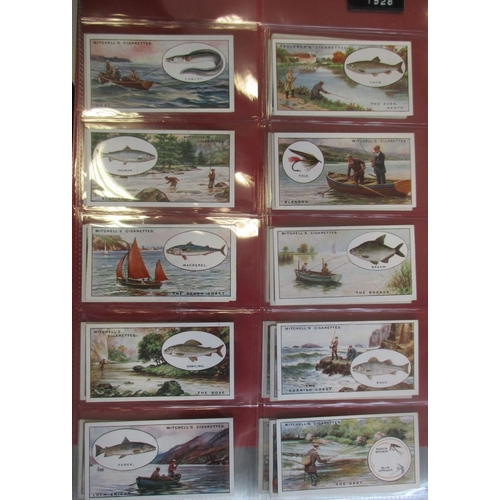 11 - Coln. of complete sets, in an album, in variable cond., incl. Anstie Scout Series, E.R.B. Dogs Serie... 