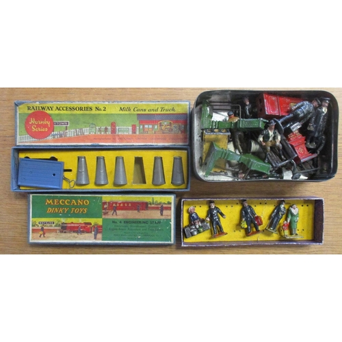 472 - Hornby O gauge collection, generally good to good plus in good boxes (where present), with Passenger... 