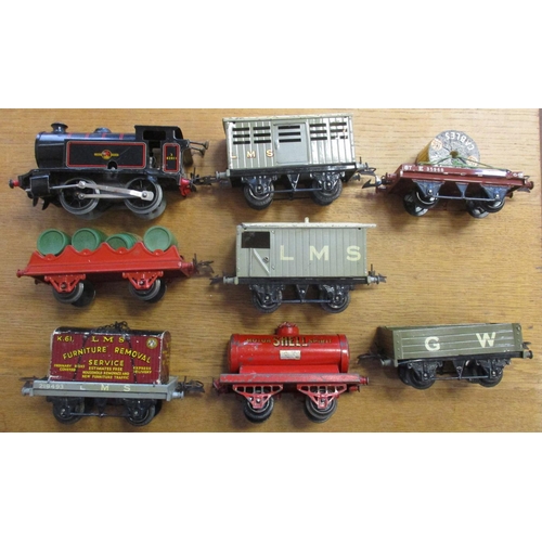 472 - Hornby O gauge collection, generally good to good plus in good boxes (where present), with Passenger... 