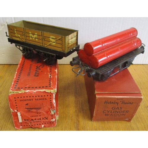 476 - Hornby. O gauge collection, generally good plus in good or better boxes, with 4-wheel coaches (4), w... 