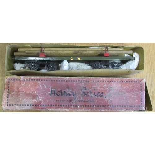 476 - Hornby. O gauge collection, generally good plus in good or better boxes, with 4-wheel coaches (4), w... 