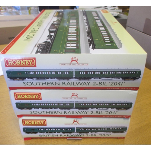 571 - Hornby. OO gauge range of Southern Railway 2-BIL Train Packs generally excellent to mint in excellen... 