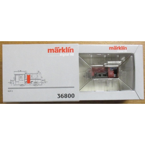 580 - Marklin. HO gauge Digital collection, excellent in excellent boxes, with locomotive No. 36800, Centr... 