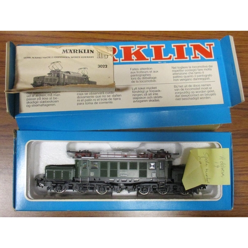 581 - Marklin. HO gauge collection, generally excellent in excellent boxes, with Digital locomotive No. 37... 