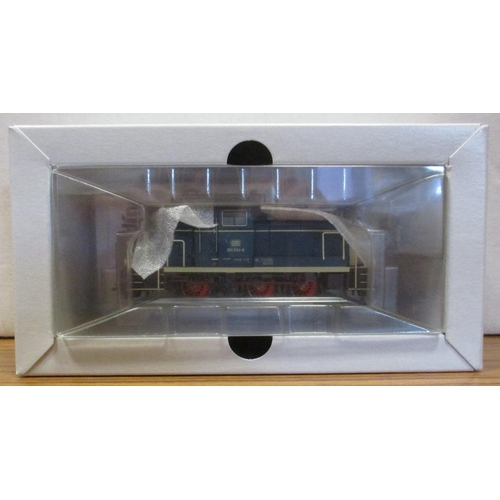 583 - Marklin. HO gauge collection of locomotives, generally excellent in excellent boxes, with Nos. 39390... 