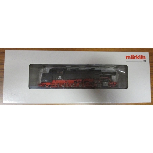 585 - Marklin. HO gauge collection of locomotives, generally excellent in excellent boxes, with Nos. 37096... 