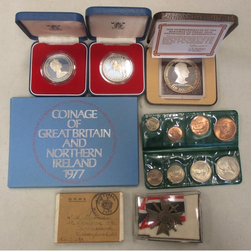 593 - Collection with boxed silver proofs FDC Bahamas $10 1978, GB crown 1977, Guernsey 25p 1978, proof ca... 