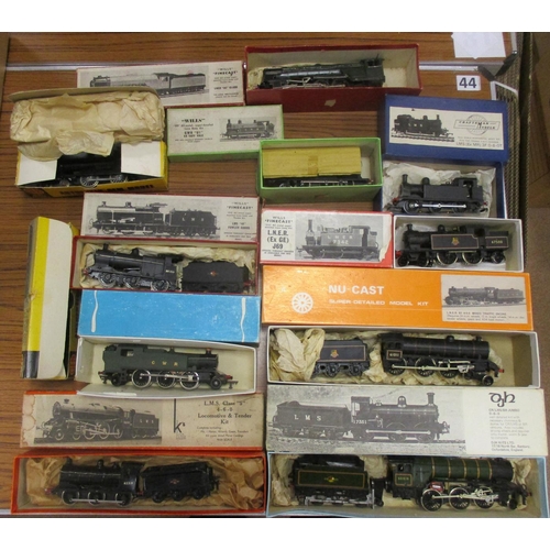 Collection of OO gauge kit built built and finished to a