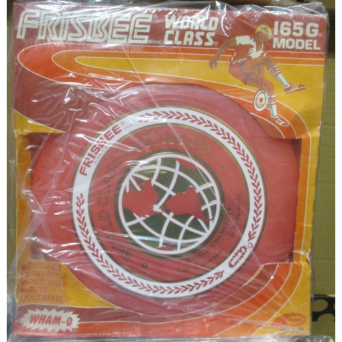 204 - Collection of toys 1960s onwards mainly frisbee and frisbee related, generally excellent to mint in ... 