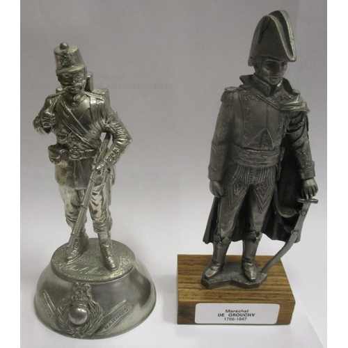 227 - Stadden. WM unpainted 80mm figures standing on 20mm bases with Queen's Regt officer, RM Drummer, Wel... 