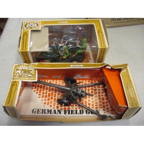 256 - Mixed collection with Britains German Scout Car No 9783, 8th Army Scout Car No 9784, US Jeep No 9786... 