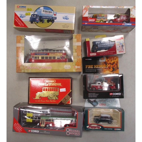 266 - Mixed collection with Corgi (23) including Heavy Haulage No 31007, EFE (2), Trackside (3), Matchbox ... 