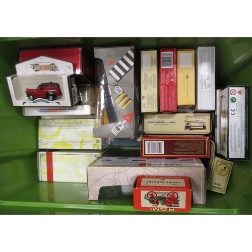 269 - Collection including Corgi (21), Matchbox (16), Lledo (14) etc, mainly mint in good to mint boxes. Q... 