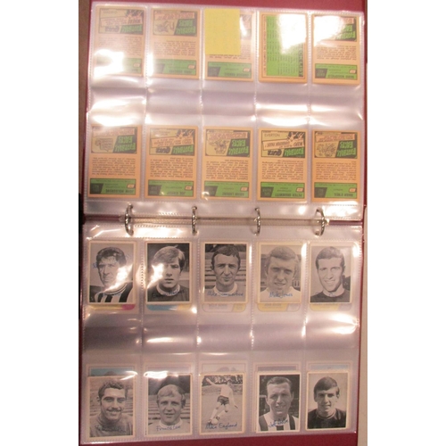 28 - A. & B.C. Range of football sets, generally in very good cond., with Footballers 1969 1st Series gre... 