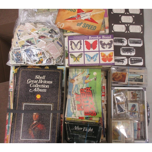 3 - Coln. of complete and part sets, in 3 boxes, in plastic sleeves, old slip-in albums and loose, in va... 