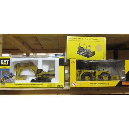 342 - Norscot. Collection of 1:50 scale CAT construction models generally mint in excellent boxes includin... 